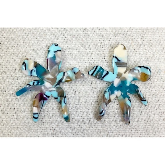 Lele Sadoughi Blue Flower Earrings - Picture 1 of 5